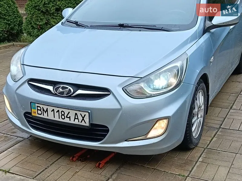 Hyundai Accent