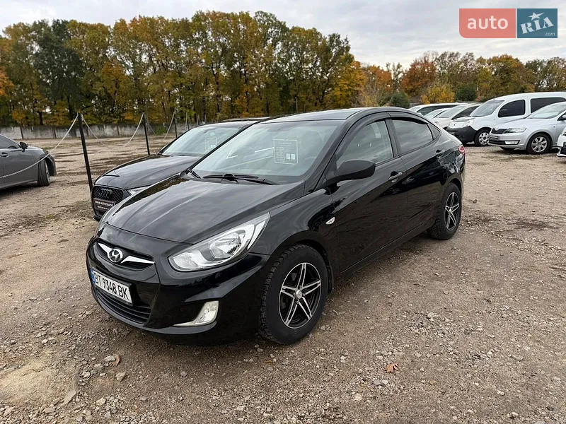 Hyundai Accent