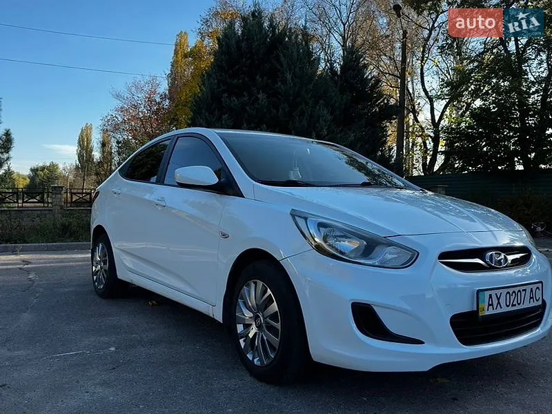 Hyundai Accent