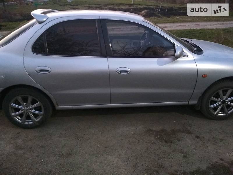 Седан Hyundai Avante 1997 в Кременчуці
