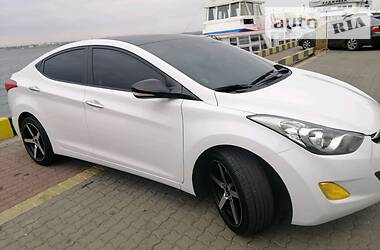 Седан Hyundai Avante 2012 в Одессе