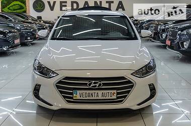 Седан Hyundai Avante 2017 в Одессе