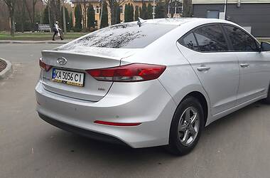 Седан Hyundai Avante 2017 в Харькове