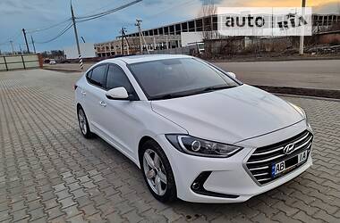 Hyundai Avante 2016