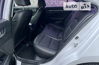 Седан Hyundai Avante 2017 в 