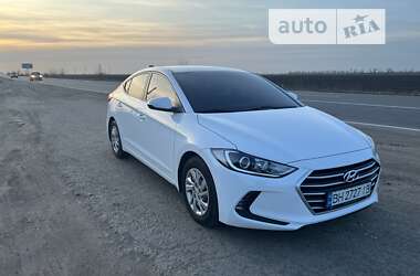 Седан Hyundai Avante 2015 в Одесі