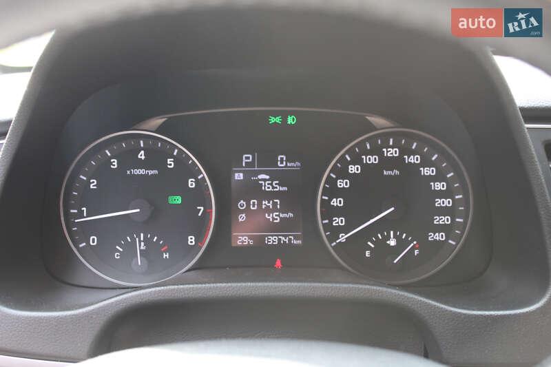 Седан Hyundai Avante 2017 в Харькове