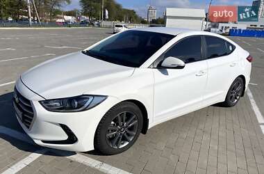 Седан Hyundai Avante 2017 в Одессе