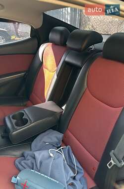 Седан Hyundai Avante 2012 в 