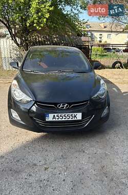 Hyundai Avante 2012