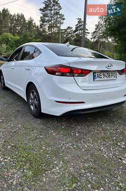 Седан Hyundai Avante 2017 в 