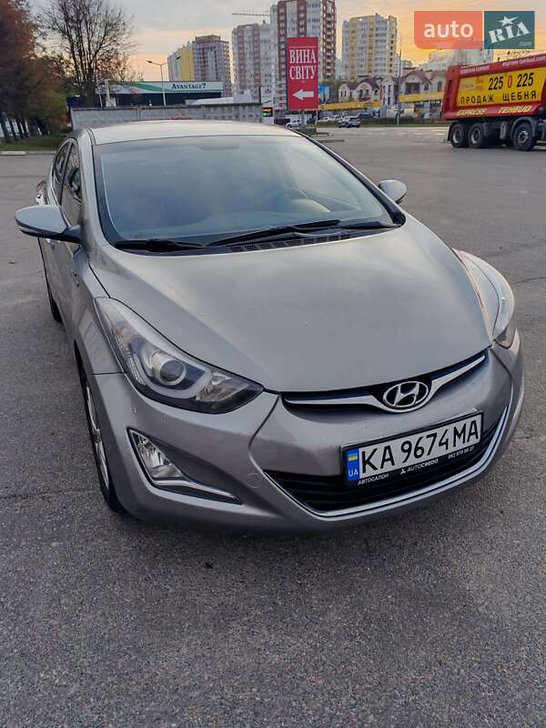 Седан Hyundai Avante 2013 в Броварах фото Седан Hyundai Avante 2013 в Броварах