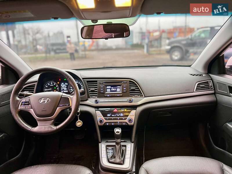 Седан Hyundai Avante 2015 в Києві фото 19 Седан Hyundai Avante 2015 в Києві