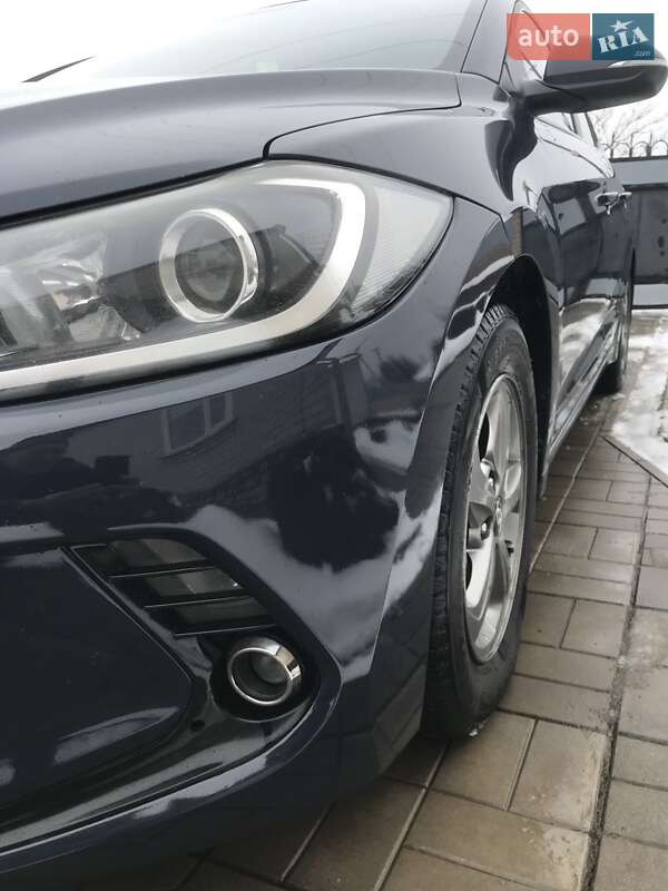 Седан Hyundai Avante 2015 в Каменке фото 31 Седан Hyundai Avante 2015 в Каменке