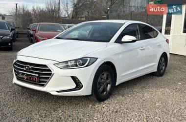 Седан Hyundai Avante 2016 в Одессе
