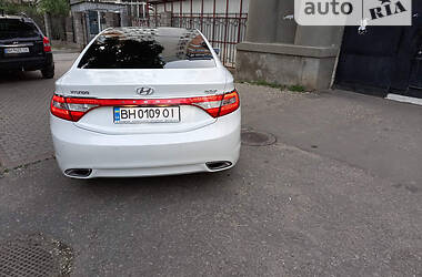 Седан Hyundai Azera 2013 в Одессе