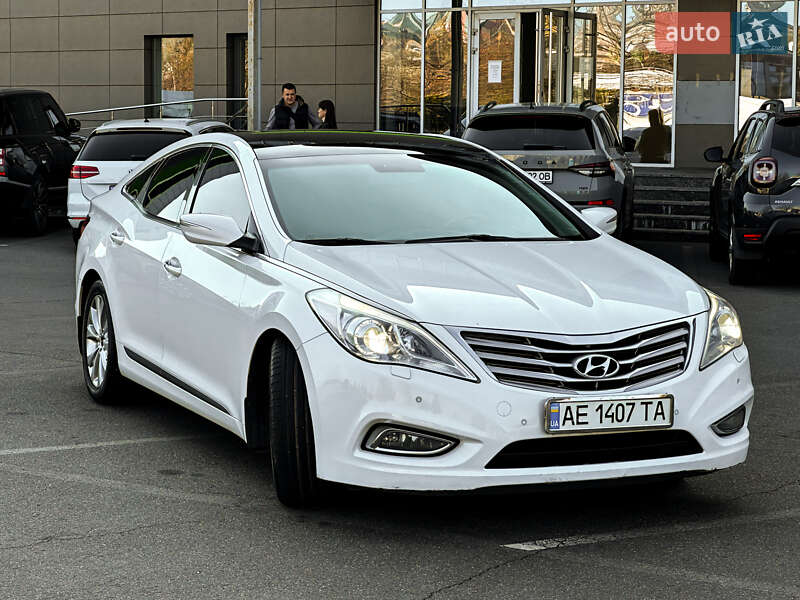 Седан Hyundai Azera 2011 в Кривом Роге