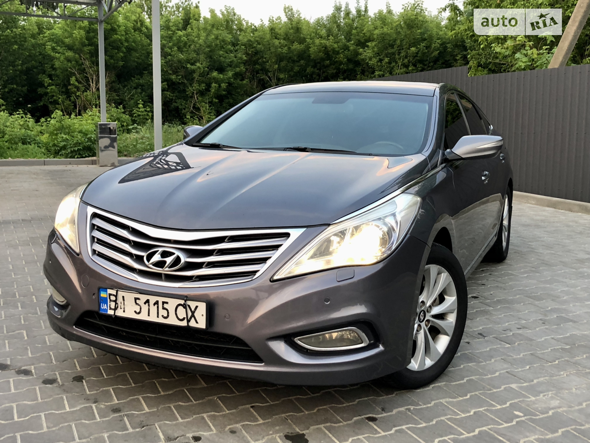 2011 Hyundai Azera - мініатюра 3