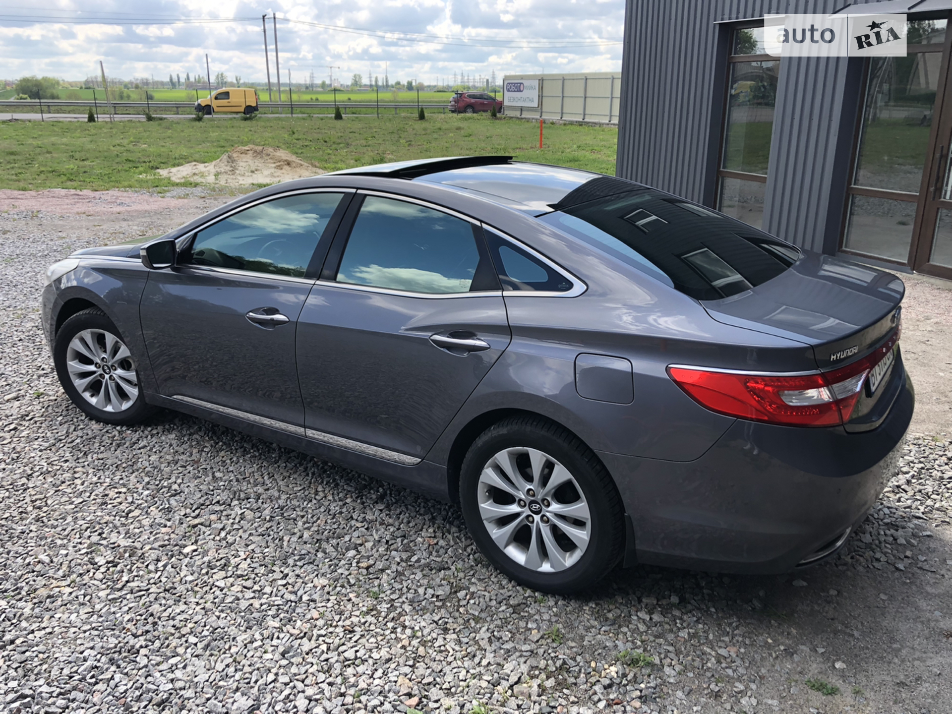 2011 Hyundai Azera - мініатюра 42