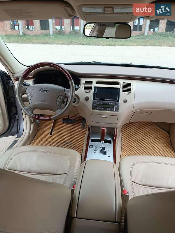 Седан Hyundai Azera 2007 в Тернополе