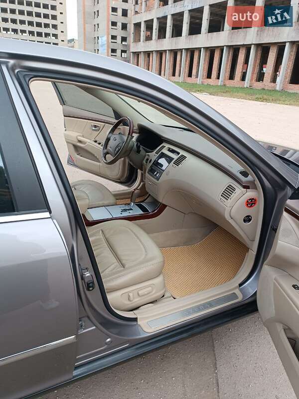 Седан Hyundai Azera 2007 в Тернополе