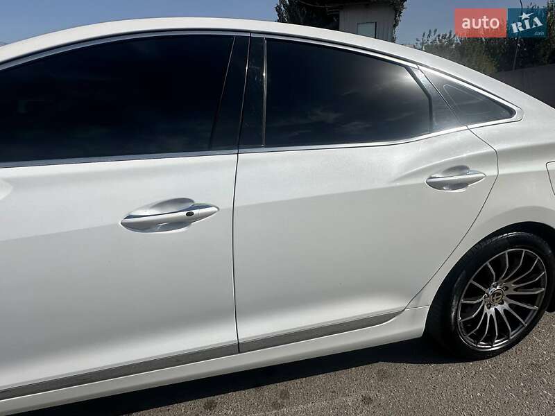 Седан Hyundai Azera 2012 в Києві