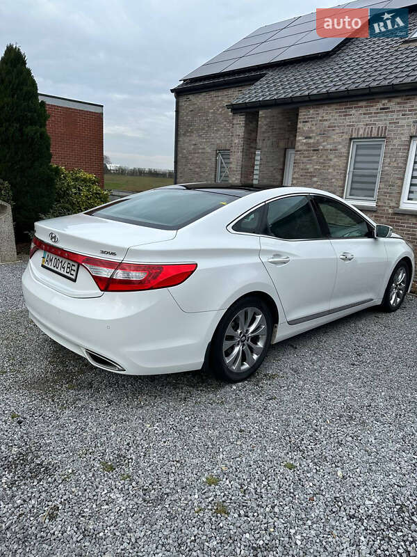 Седан Hyundai Azera 2011 в Житомире