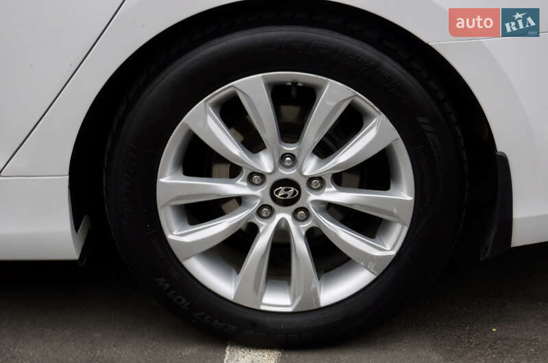 Седан Hyundai Azera 2014 в Києві