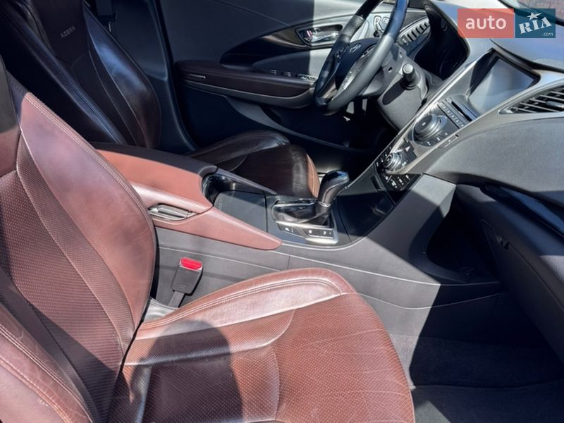 Седан Hyundai Azera 2012 в Харькове