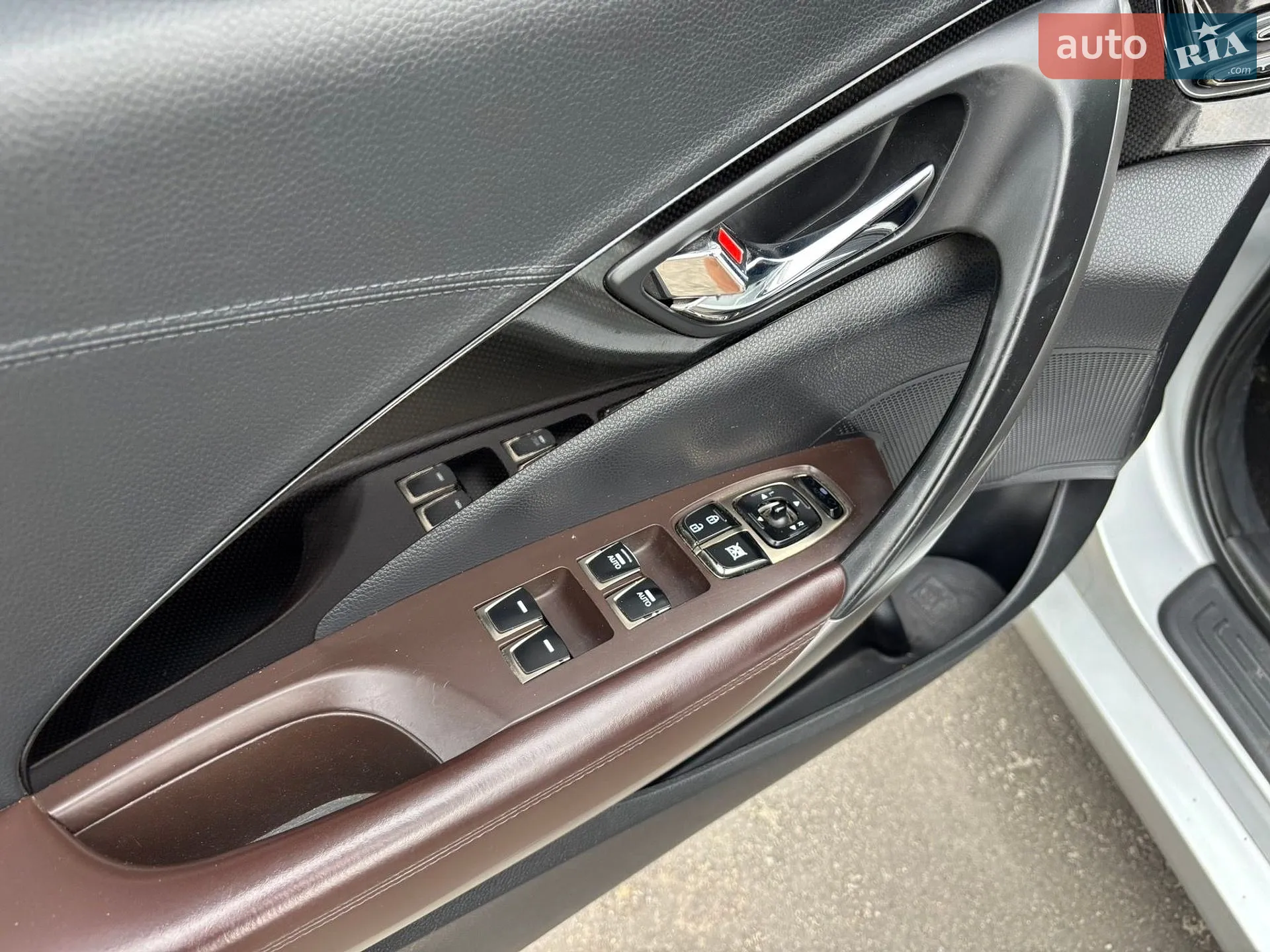 2012 Hyundai Azera - мініатюра 12