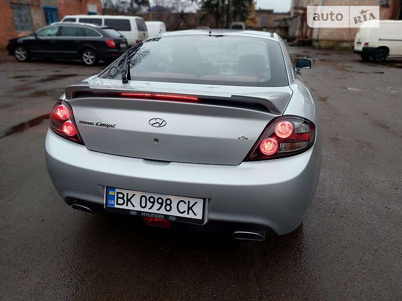 Купе Hyundai Coupe 2008 в Луцке