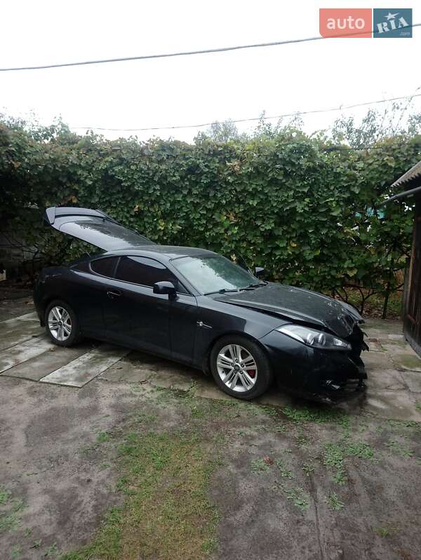 Купе Hyundai Coupe 2007 в Малине
