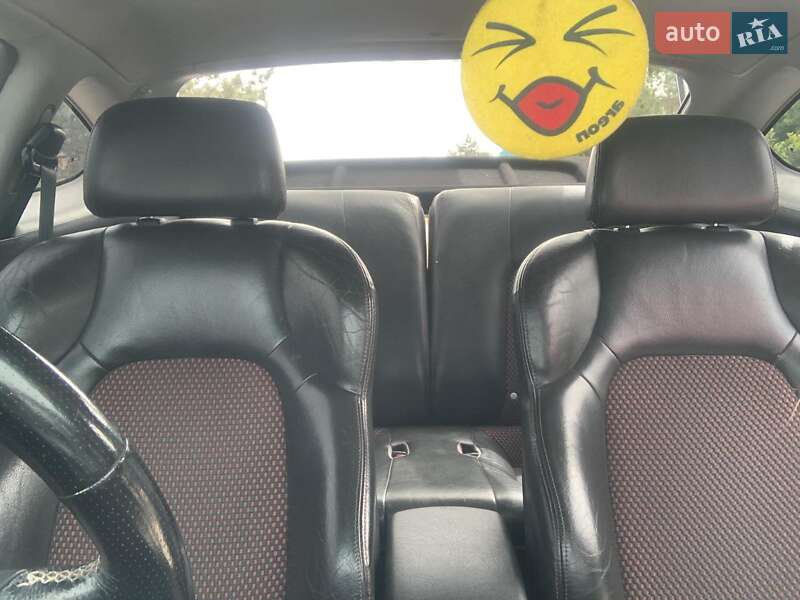 Купе Hyundai Coupe 2006 в Ізмаїлі