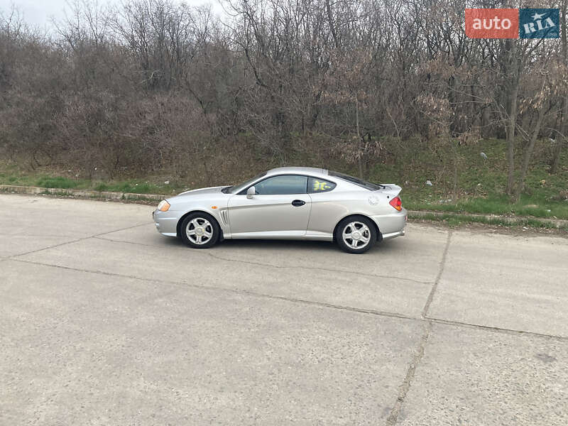Купе Hyundai Coupe 2003 в Южноукраїнську