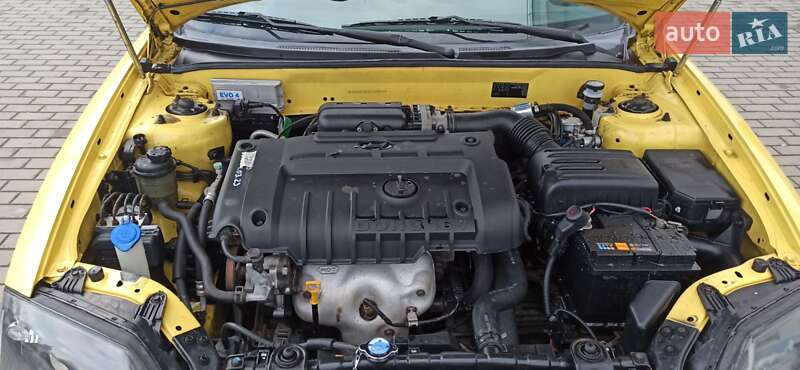 Купе Hyundai Coupe 2006 в Житомире