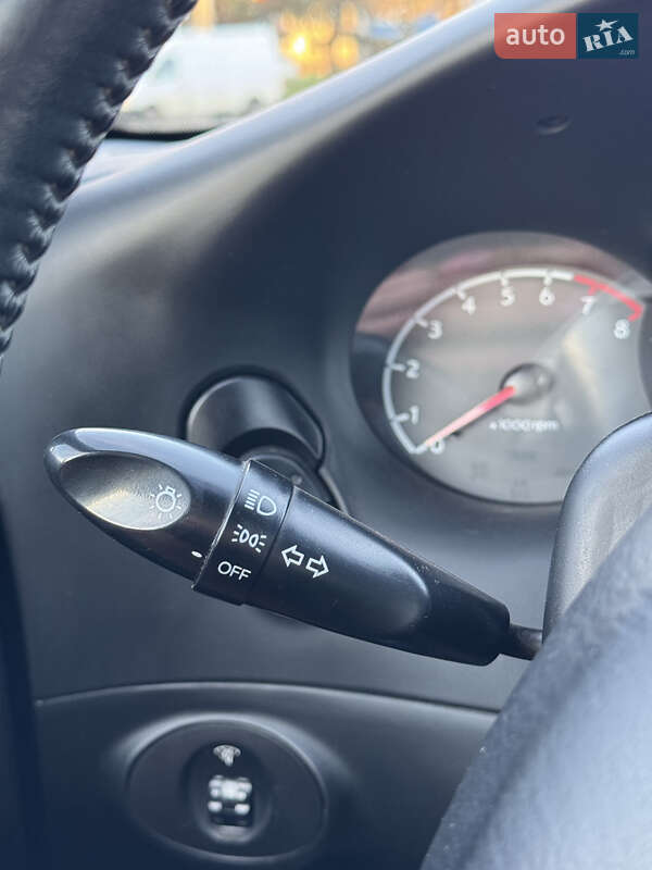 Купе Hyundai Coupe 1997 в Луцке