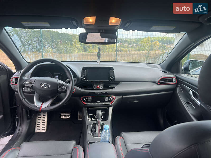 Хэтчбек Hyundai Elantra GT 2017 в Виннице