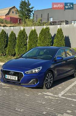 Хэтчбек Hyundai Elantra GT 2019 в 