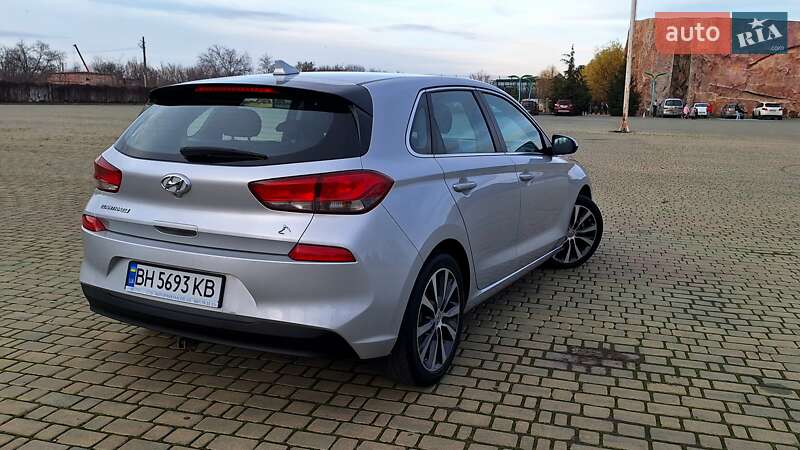 Хетчбек Hyundai Elantra GT 2017 в Одесі