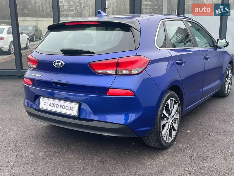 Хэтчбек Hyundai Elantra GT 2019 в Киеве
