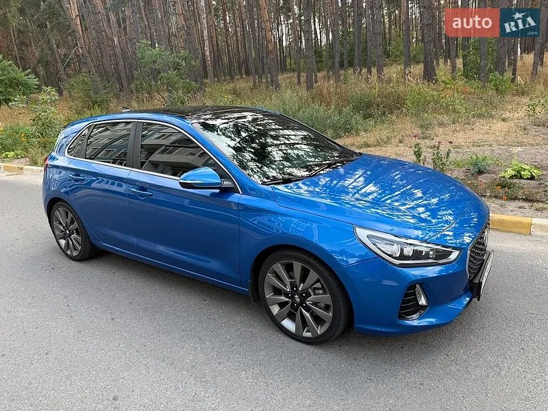 Hyundai Elantra GT 2017