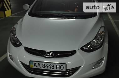 Hyundai Elantra 2013