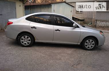 Седан Hyundai Elantra 2008 в Днепре