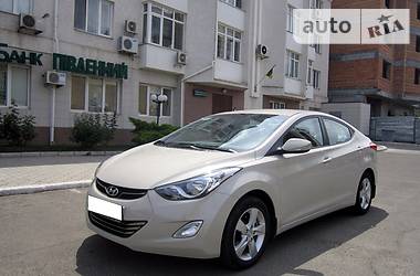 Седан Hyundai Elantra 2012 в Николаеве