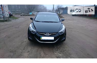 Седан Hyundai Elantra 2012 в Чернигове