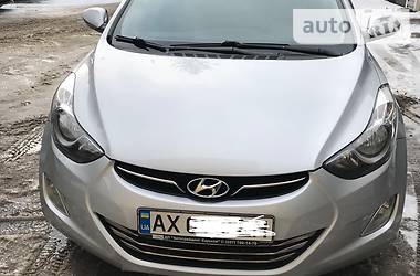 Hyundai Elantra 2013