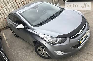 Hyundai Elantra 2011