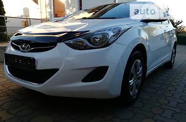 Седан Hyundai Elantra 2012 в Хмельницком