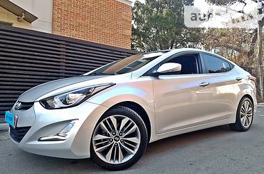 Hyundai Elantra 2015