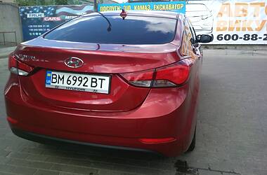 Седан Hyundai Elantra 2015 в Сумах